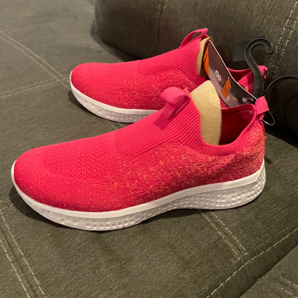 Avia women’s athletic shoes